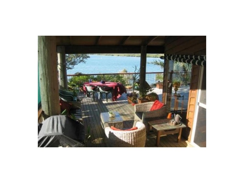 12 Schooner Street, Russell Island QLD 4184