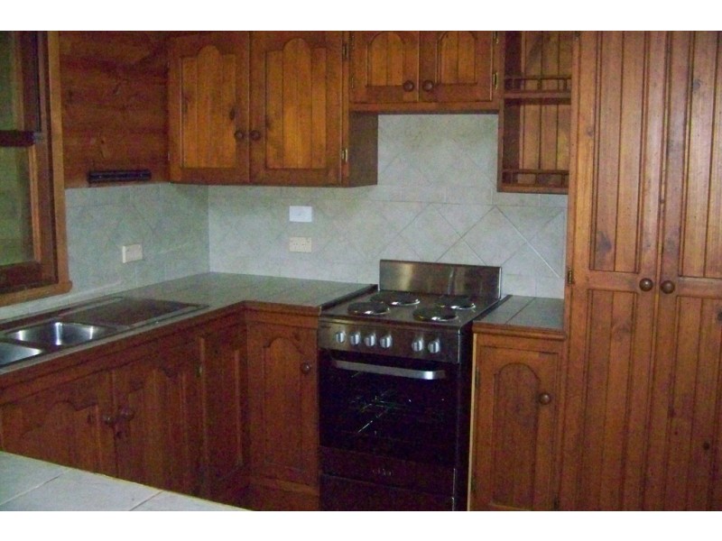 25 PAULA PDE, Lamb Island QLD 4184