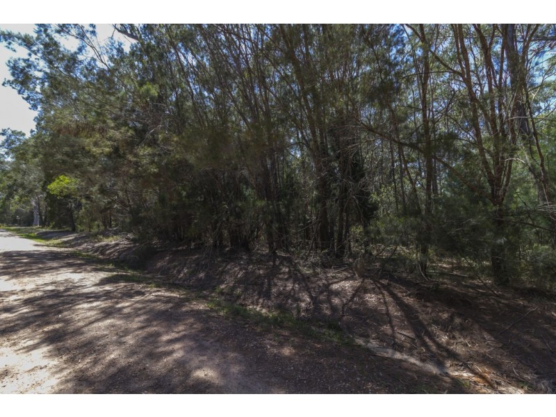 7-9 Catamaran Street, Russell Island QLD 4184