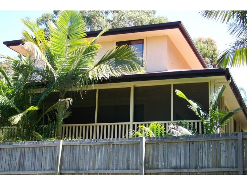 23 Baracoota St, Macleay Island QLD 4184