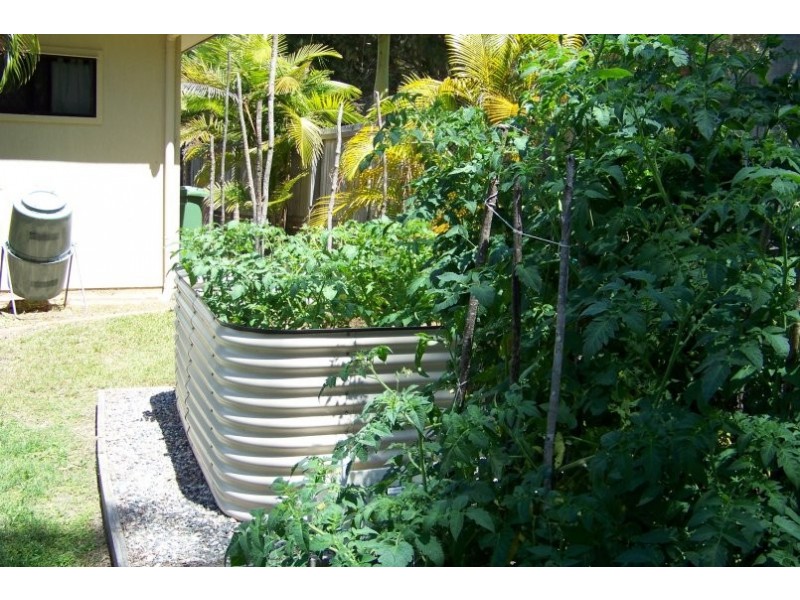 23 Baracoota St, Macleay Island QLD 4184