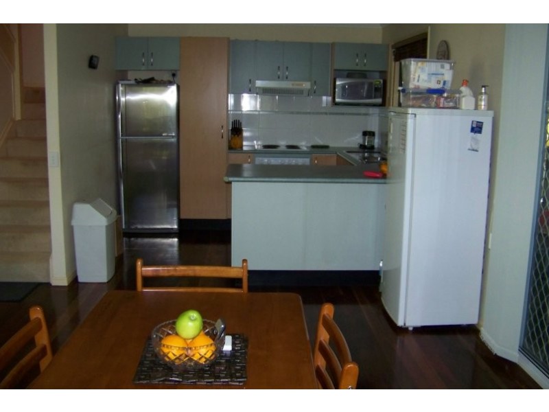 23 Baracoota St, Macleay Island QLD 4184