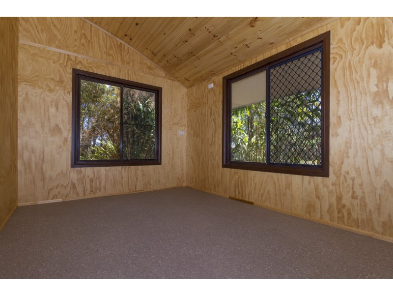 36 Treasure Island Avenue, Karragarra Island QLD 4184