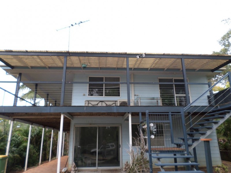 30 OOMOOL STREET, Macleay Island QLD 4184