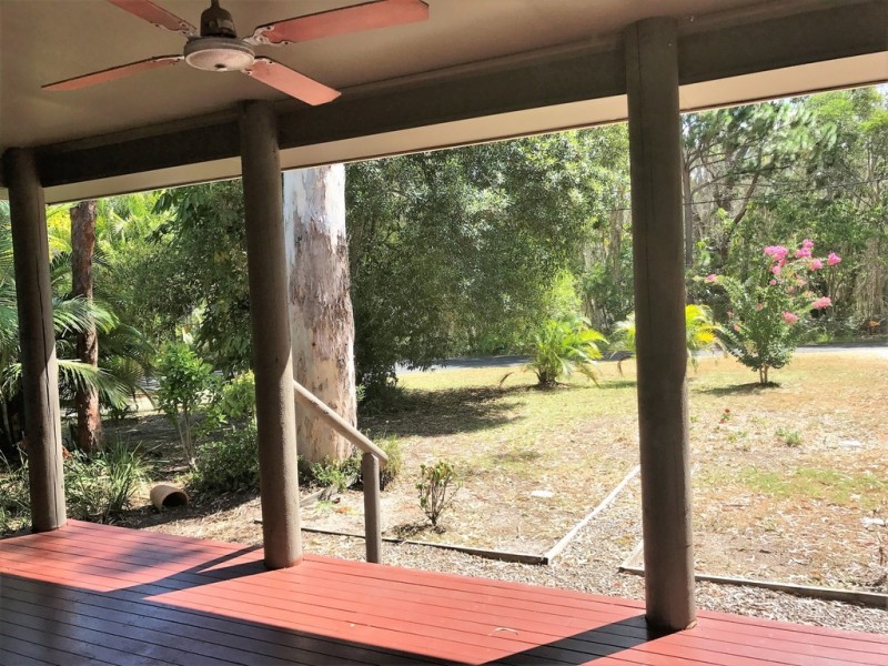 56 ALEXANDER STREET, Macleay Island QLD 4184