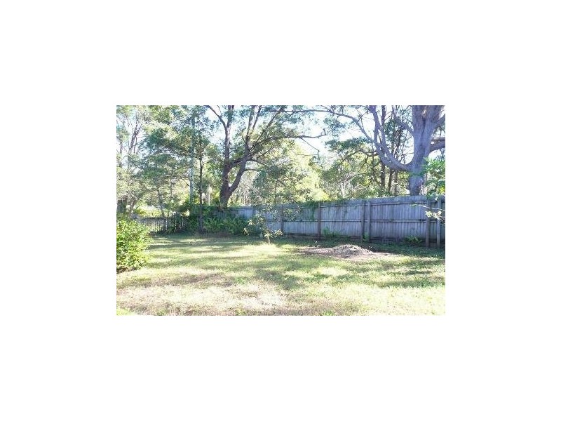 1 Marine Street, Macleay Island QLD 4184