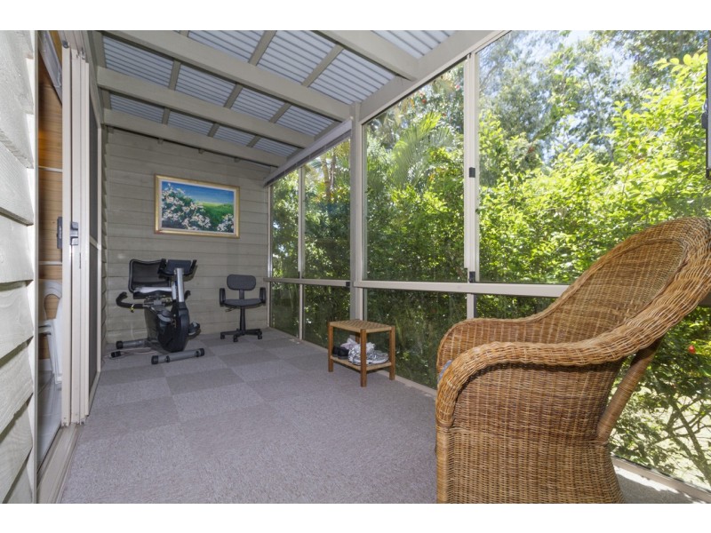 107 COONDOOROOPA DRIVE, Macleay Island QLD 4184
