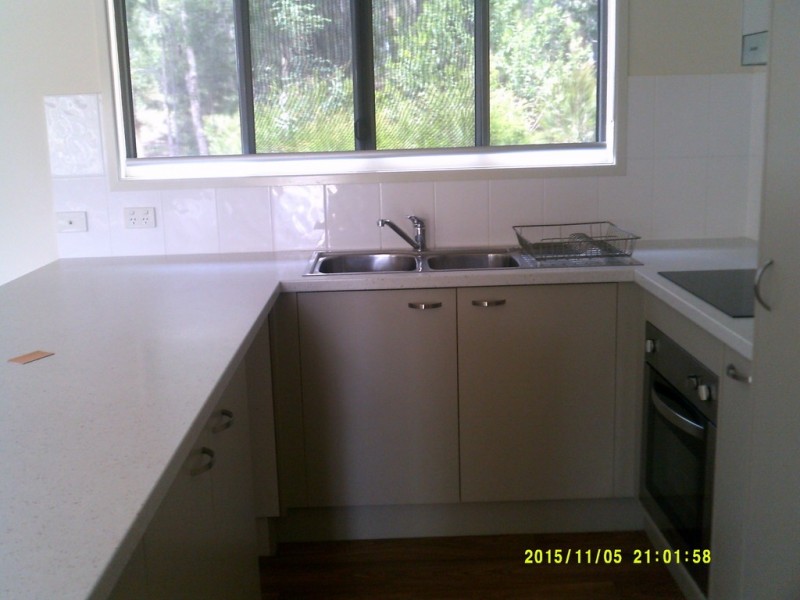 92 Kate St, Macleay Island QLD 4184