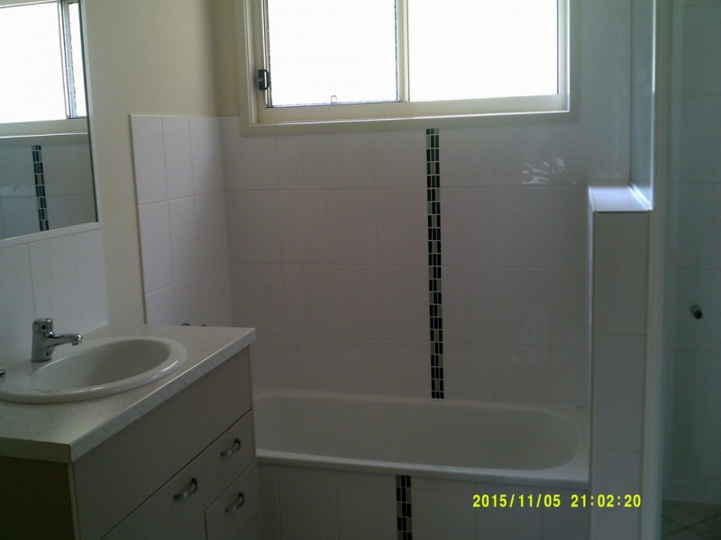 92 Kate St, Macleay Island QLD 4184