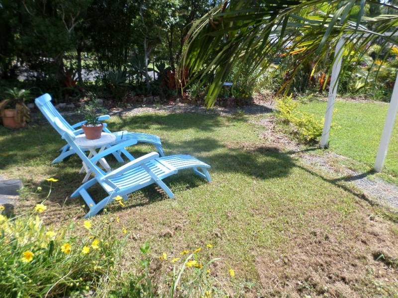 2 HEATH ST, Macleay Island QLD 4184