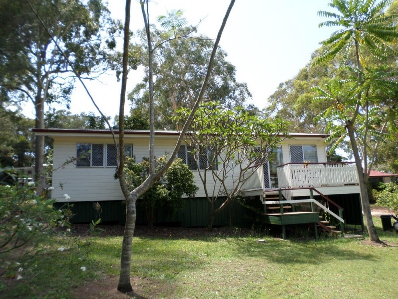 102 KATE ST, Macleay Island QLD 4184
