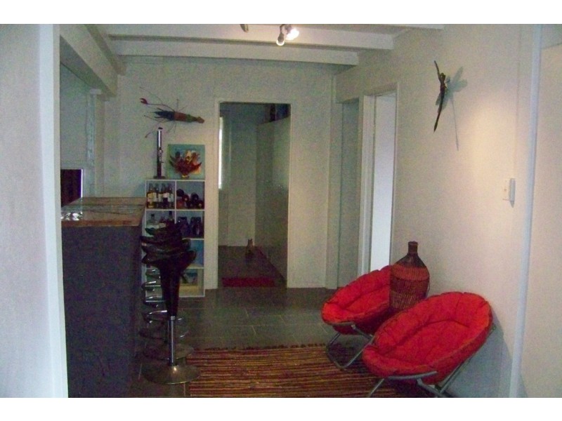 17 MICHAEL AV, Lamb Island QLD 4184