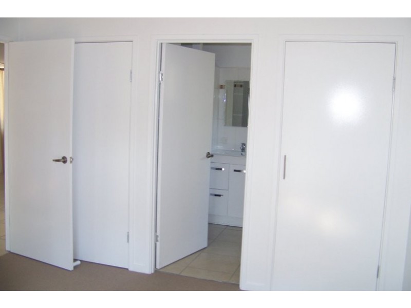 23 Alexander St, Macleay Island QLD 4184