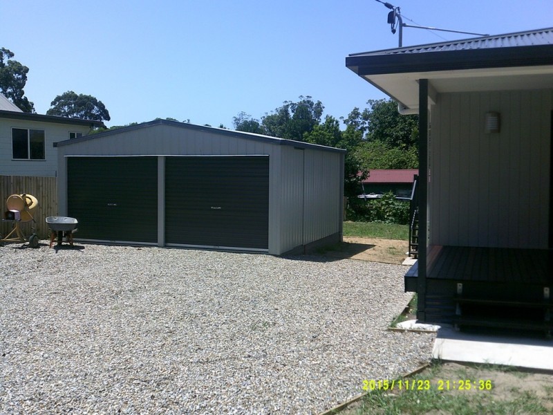 5 VINE, Macleay Island QLD 4184