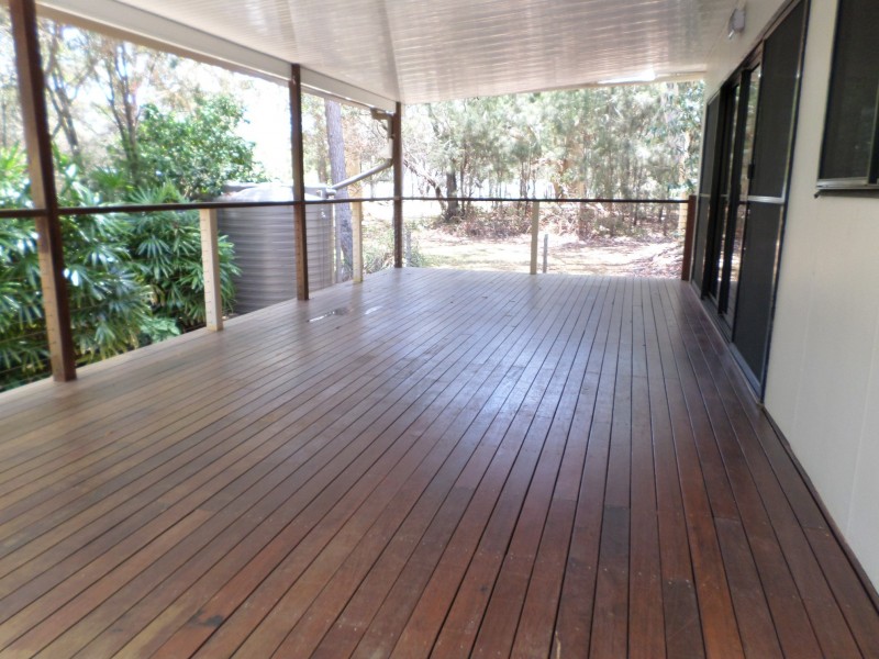 5 PANAROO STREET, Macleay Island QLD 4184