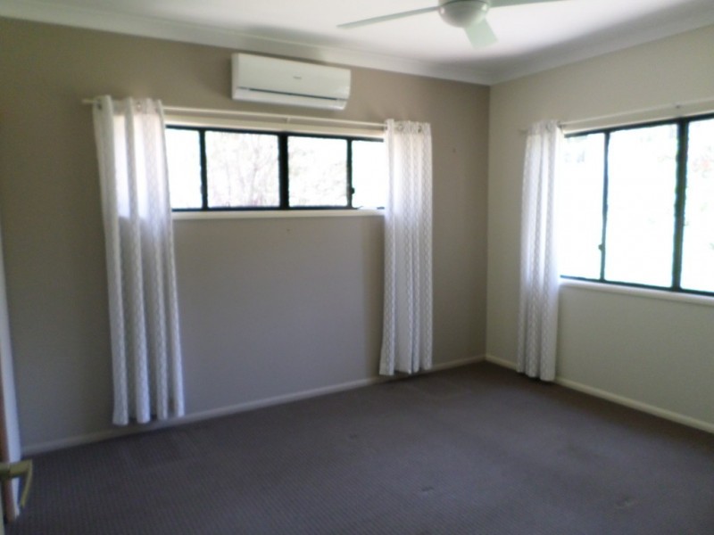 5 PANAROO STREET, Macleay Island QLD 4184