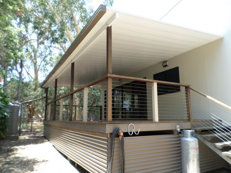 5 PANAROO STREET, Macleay Island QLD 4184