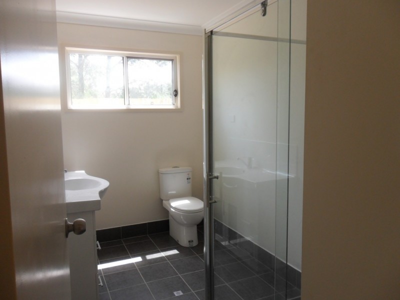 107 Laurel Street, Russell Island QLD 4184