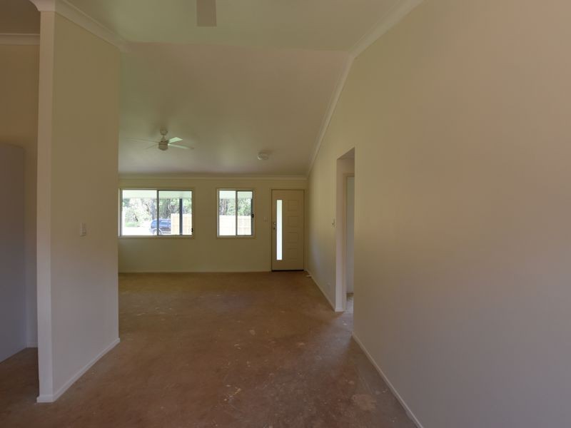 107 Laurel Street, Russell Island QLD 4184