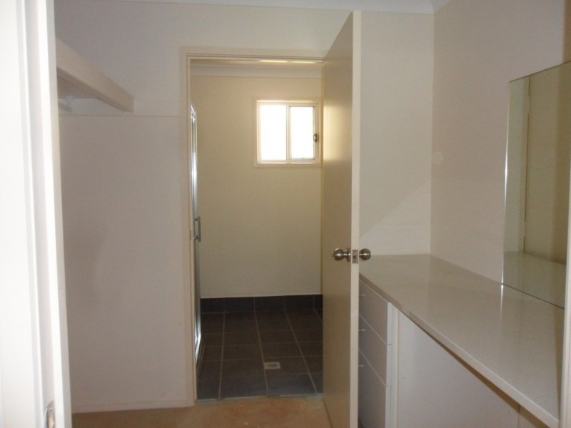 107 Laurel Street, Russell Island QLD 4184
