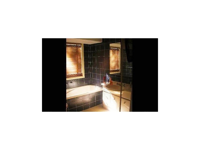 3 Titania Terrace, Russell Island QLD 4184