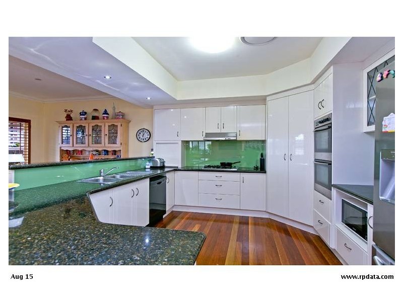 12 Irwin Place, Redland Bay QLD 4165