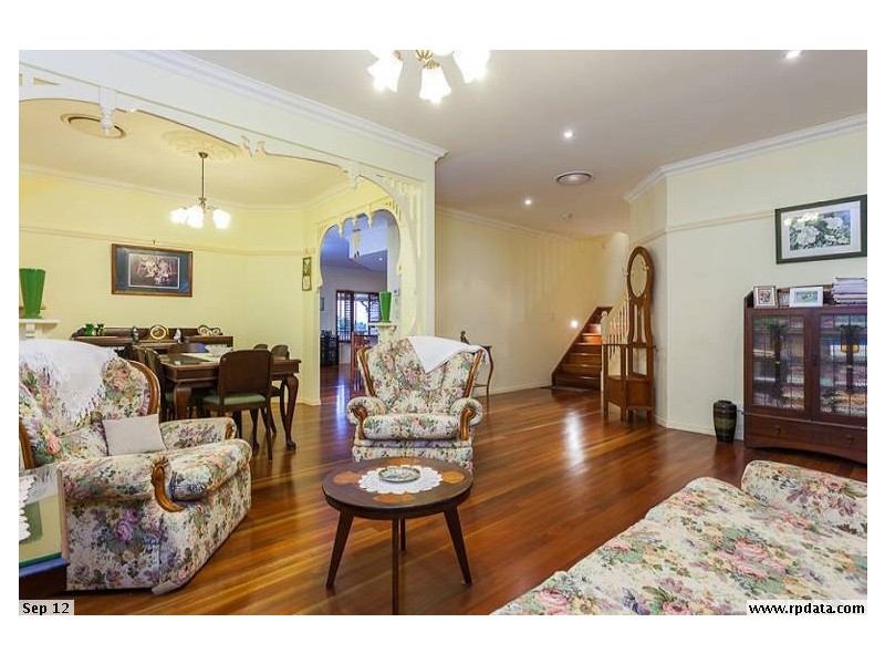 12 Irwin Place, Redland Bay QLD 4165