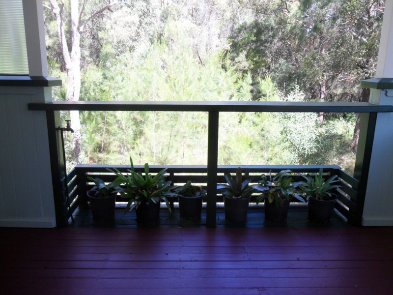 14 President Terrace, Macleay Island QLD 4184