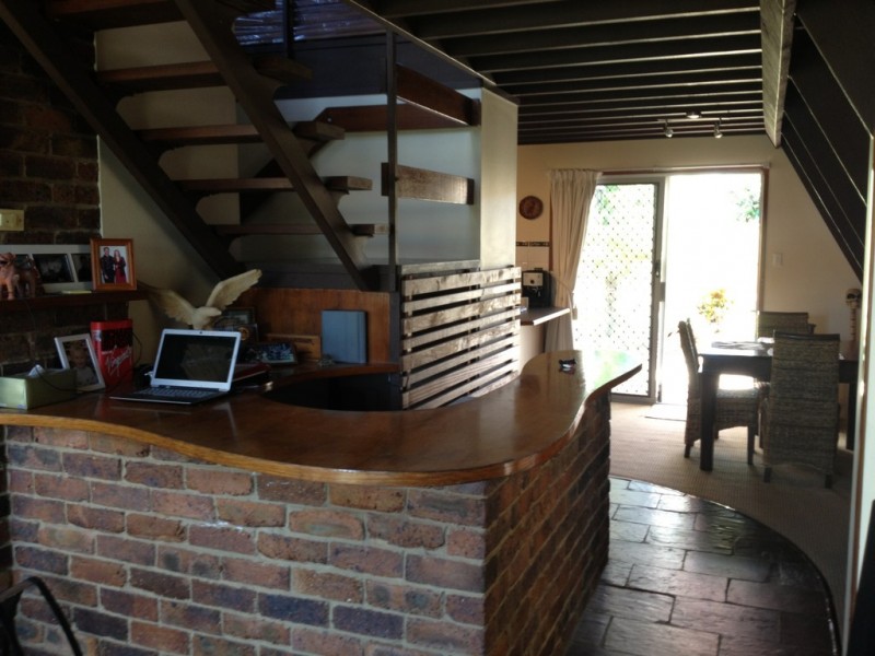 37 TORQUAY ROAD, Redland Bay QLD 4165