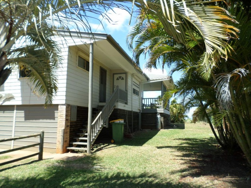 106 Western Rd, Macleay Island QLD 4184