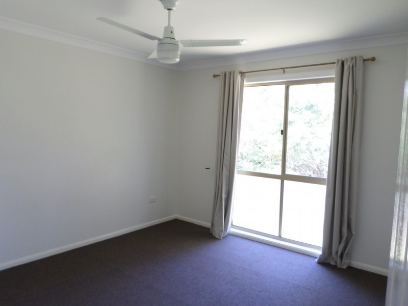 106 WESTERN ROAD, Macleay Island QLD 4184