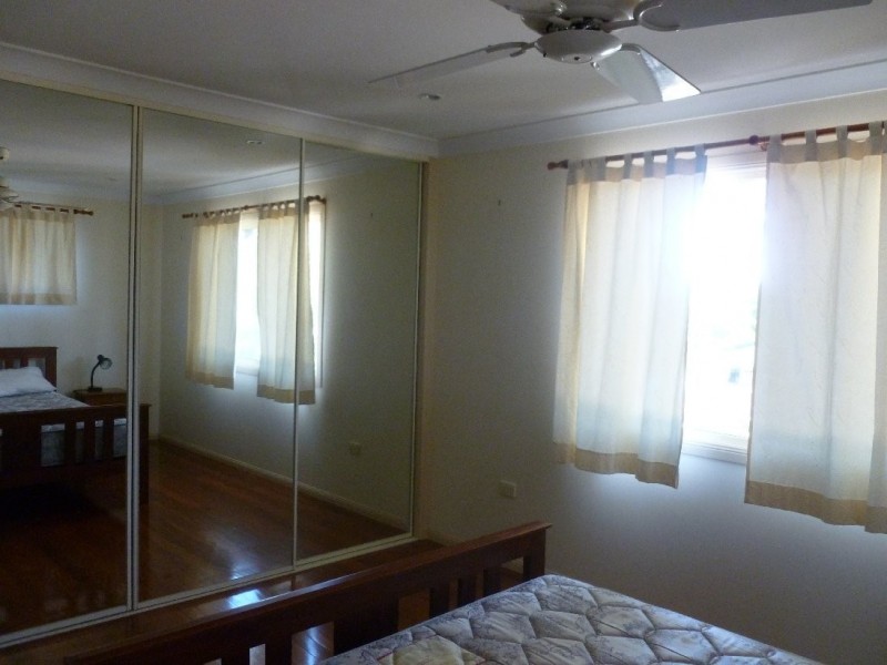 54 Scotts Rd, Macleay Island QLD 4184