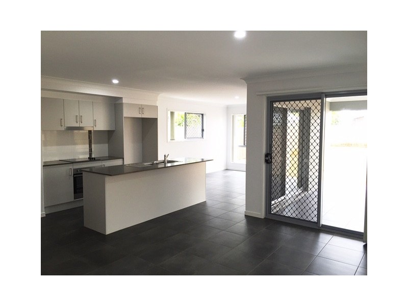 9 BURNETT STREET, Wellington Point QLD 4160