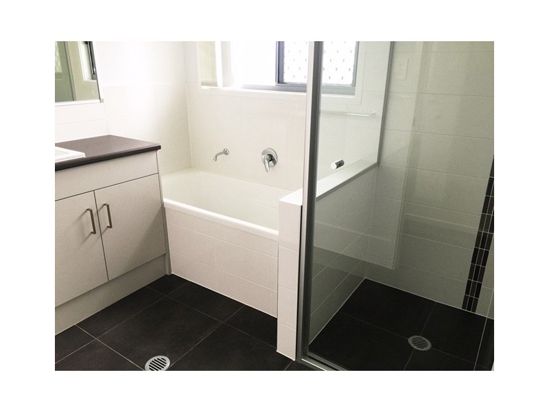 9 BURNETT STREET, Wellington Point QLD 4160