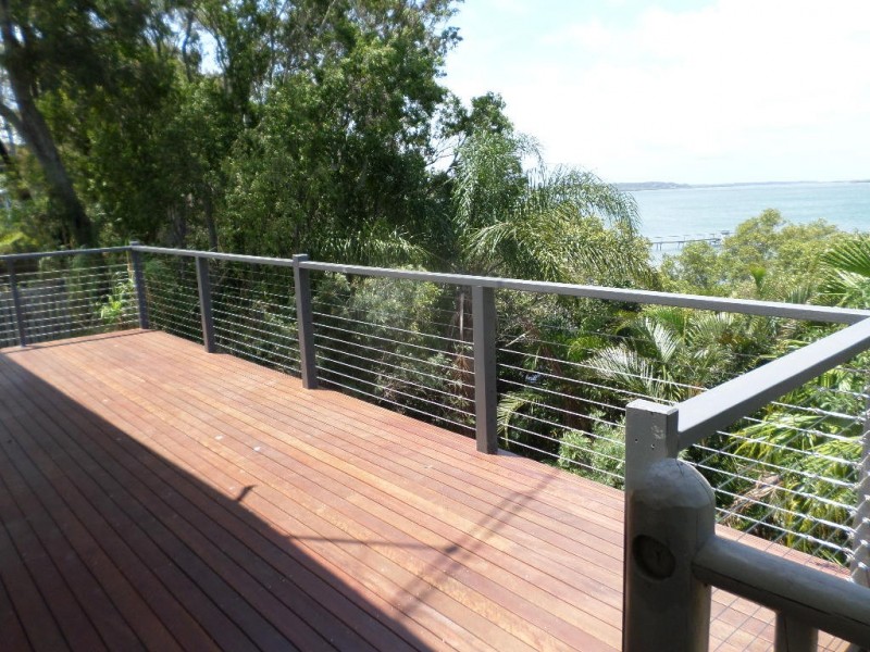 106 Western Road, Macleay Island QLD 4184
