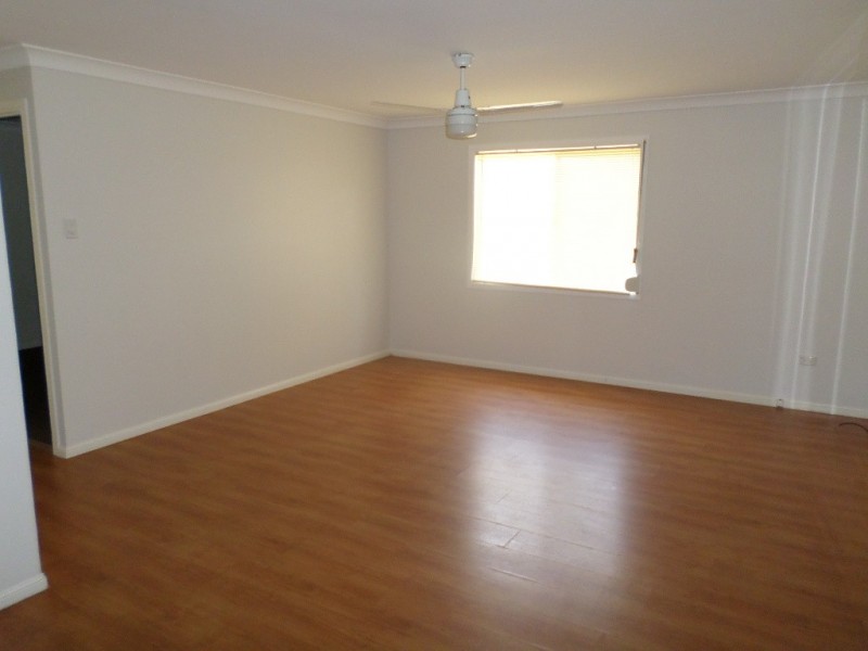 106 Western Road, Macleay Island QLD 4184