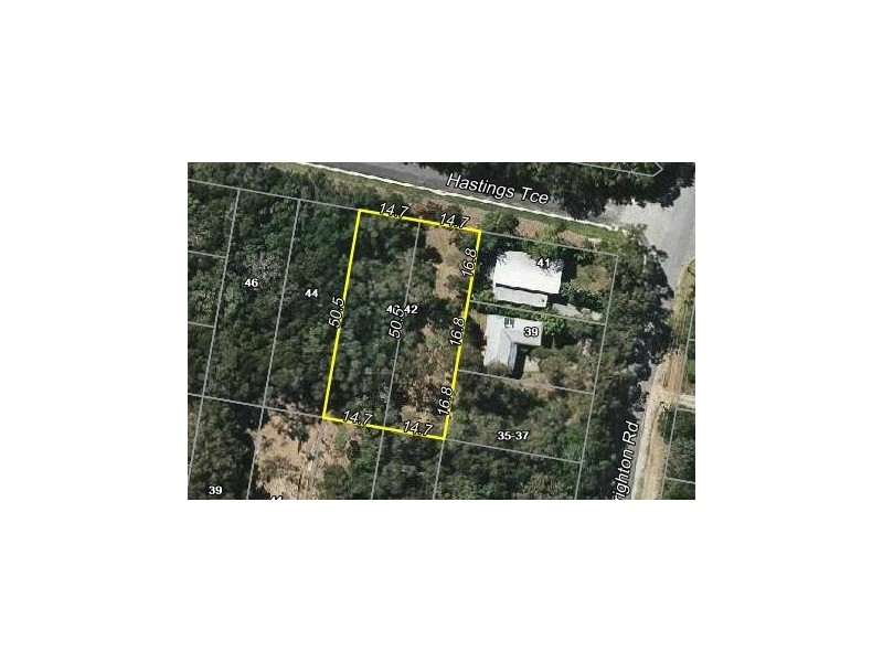 40-42 Hastings Terrace, Macleay Island QLD 4184