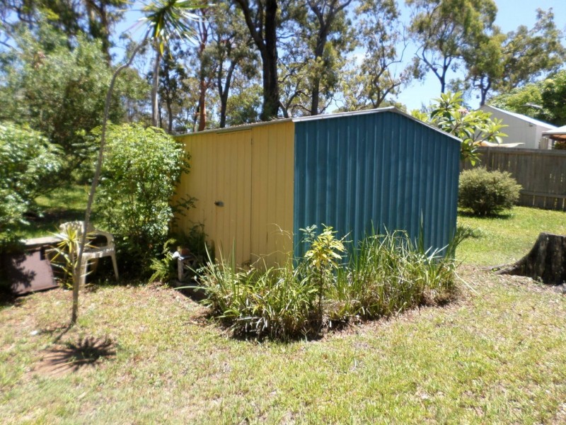 30 BLUE BAY CRESENT, Macleay Island QLD 4184