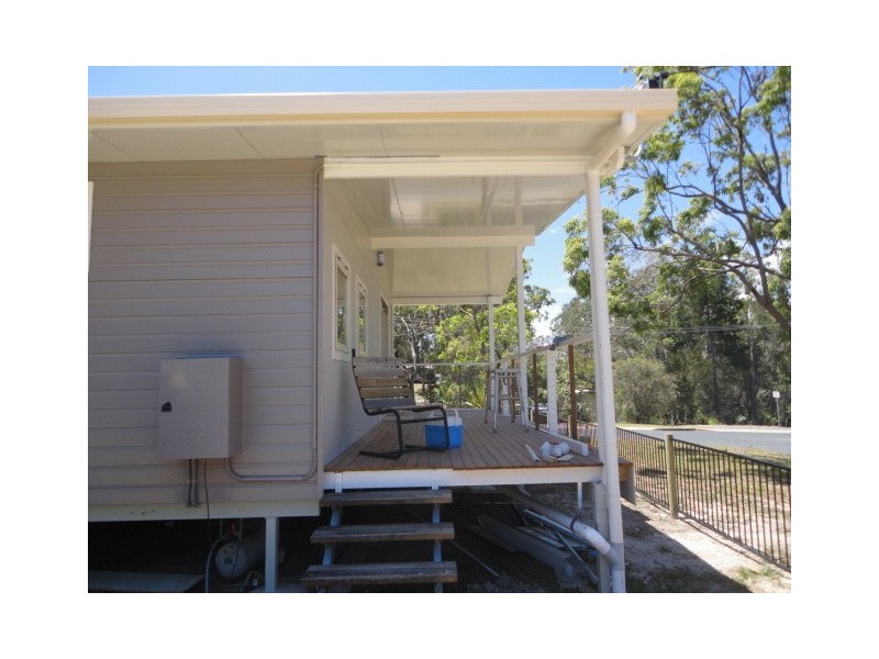 66 Eastbourne Tce, Macleay Island QLD 4184
