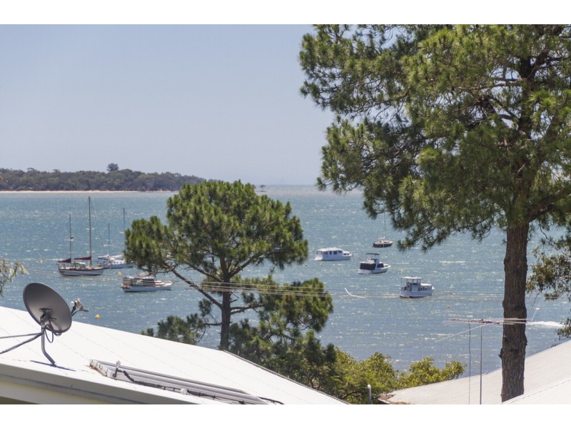 3 Kim Crescent, Macleay Island QLD 4184