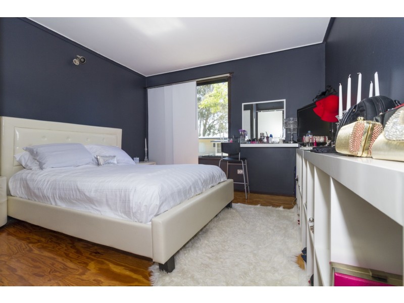 3 Kim Crescent, Macleay Island QLD 4184