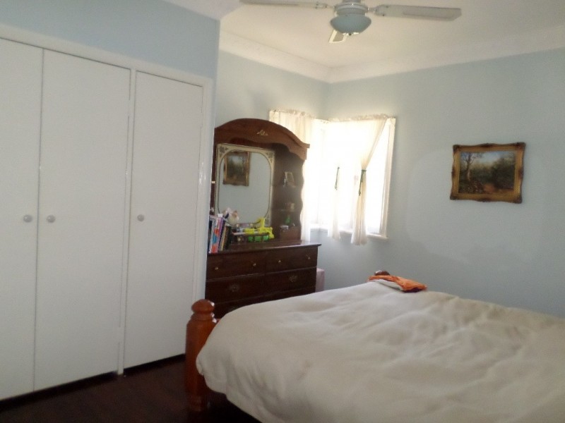 1 OOMOOL STREET, Macleay Island QLD 4184