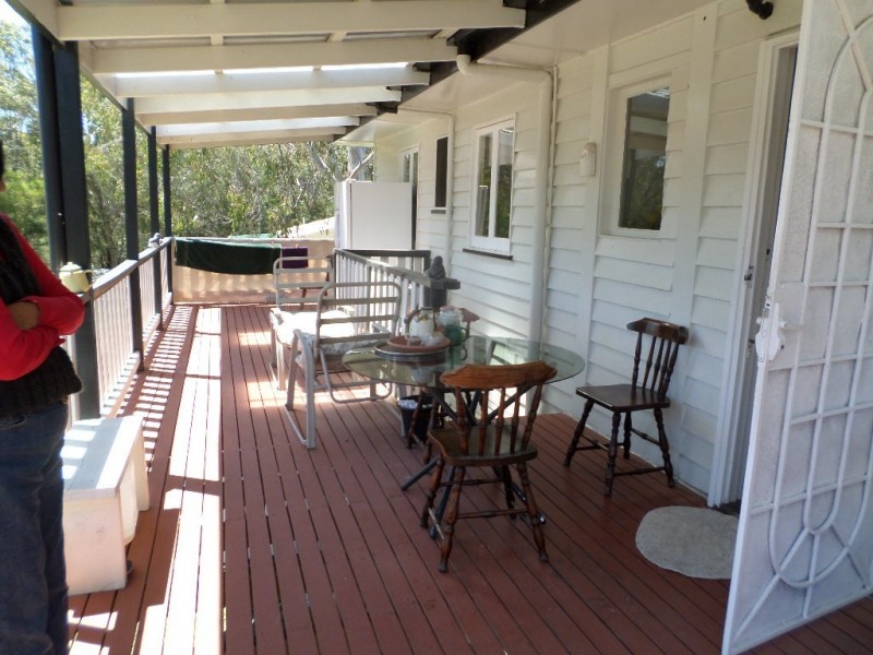 1 OOMOOL STREET, Macleay Island QLD 4184