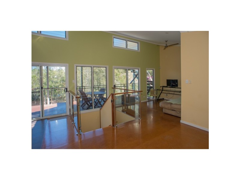 14 Hilda Crescent, Macleay Island QLD 4184