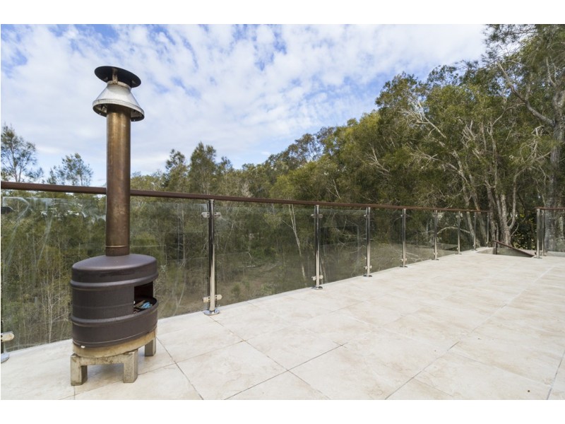 14 Hilda Crescent, Macleay Island QLD 4184