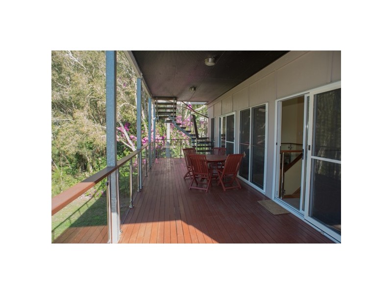 14 Hilda Crescent, Macleay Island QLD 4184