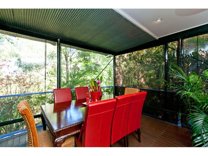 82 Treasure Island Avenue, Karragarra Island QLD 4184