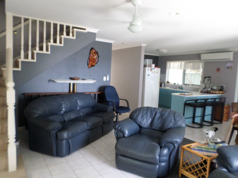 17 KOONWARRA PARADE, Macleay Island QLD 4184