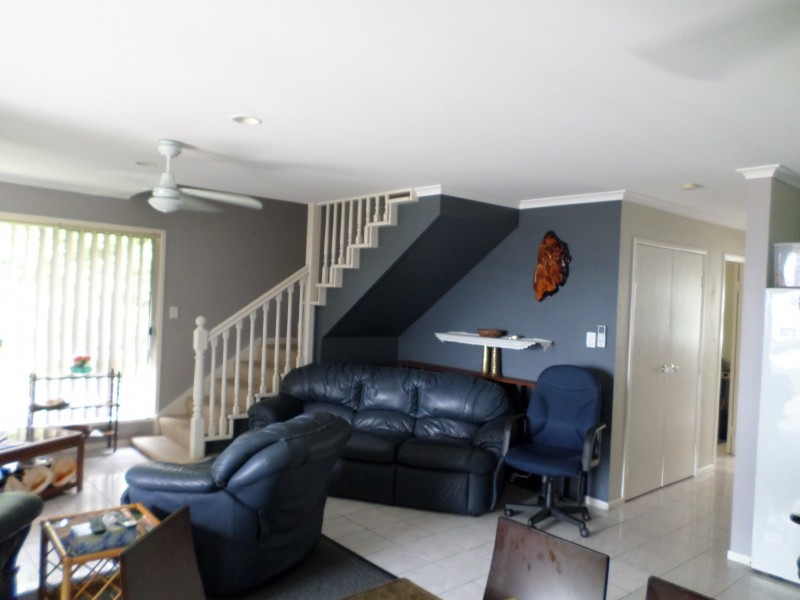 17 KOONWARRA PARADE, Macleay Island QLD 4184