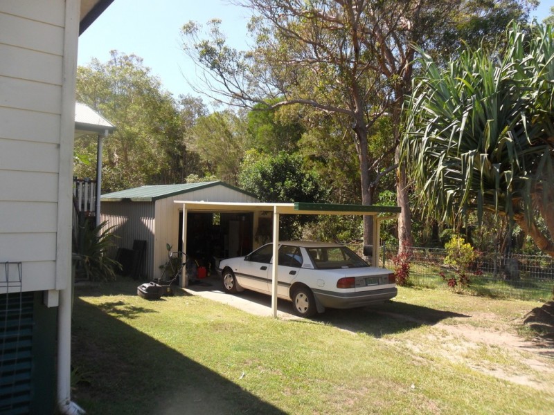 23 Squire Street, Macleay Island QLD 4184